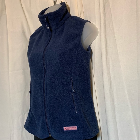 Vineyard Vines Women’s Vest - Picture 2 of 8